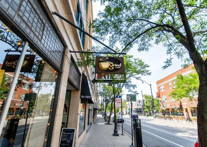 Lively 2br In Lincoln Square - Eastwood 47-1 *