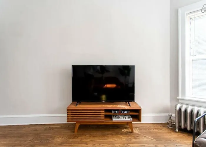 Lively 2br In Lincoln Square - Eastwood 47-1 *